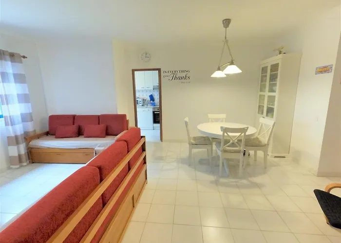 Algarve T2 W Balcony And Sea View Near In Manta Rota