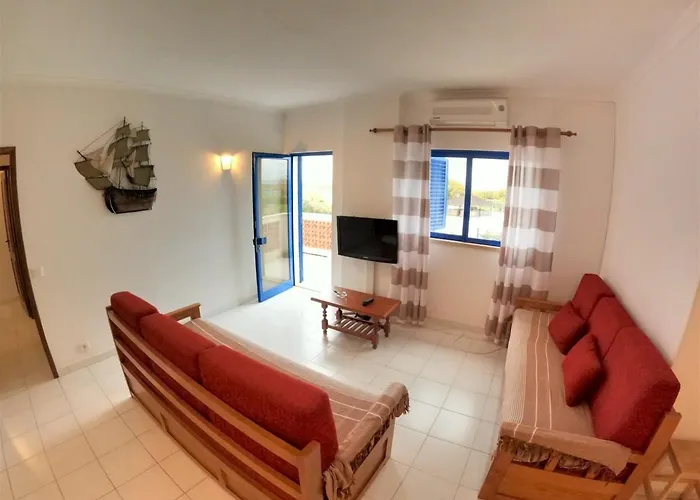 Algarve T2 W Balcony And Sea View Near In Manta Rota Apartment