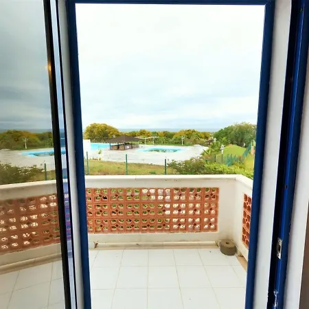 Algarve T2 W Balcony And Sea View Near In Manta Rota Apartment *